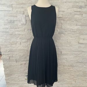 BR collection pleated LBD